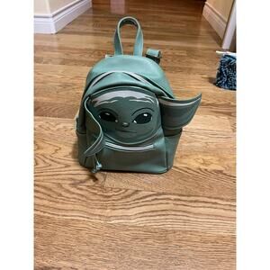 DANI by Daniel Nicole Star Wars The Mandalorian Grogu Green Medium Backpack